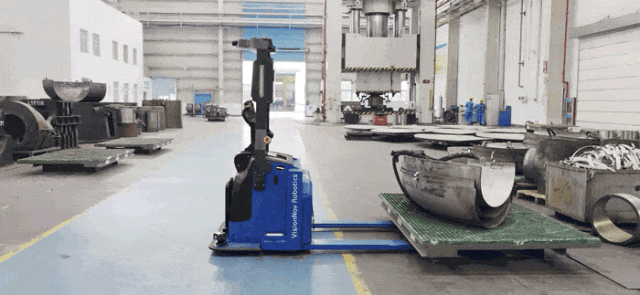 未来机器人无人叉车解决浙江管材制造工厂物料转运难题