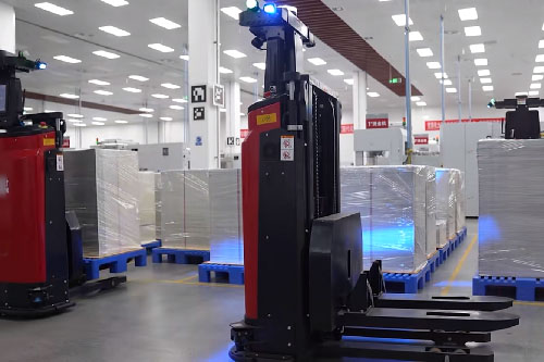 高效、智能、省力——搬运装卸机器人如何助力企业腾飞？